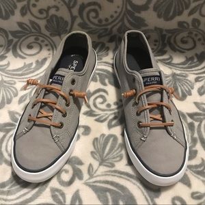 Women’s Sperry Pier View